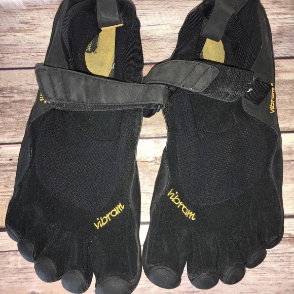 vibram fivefingers flow